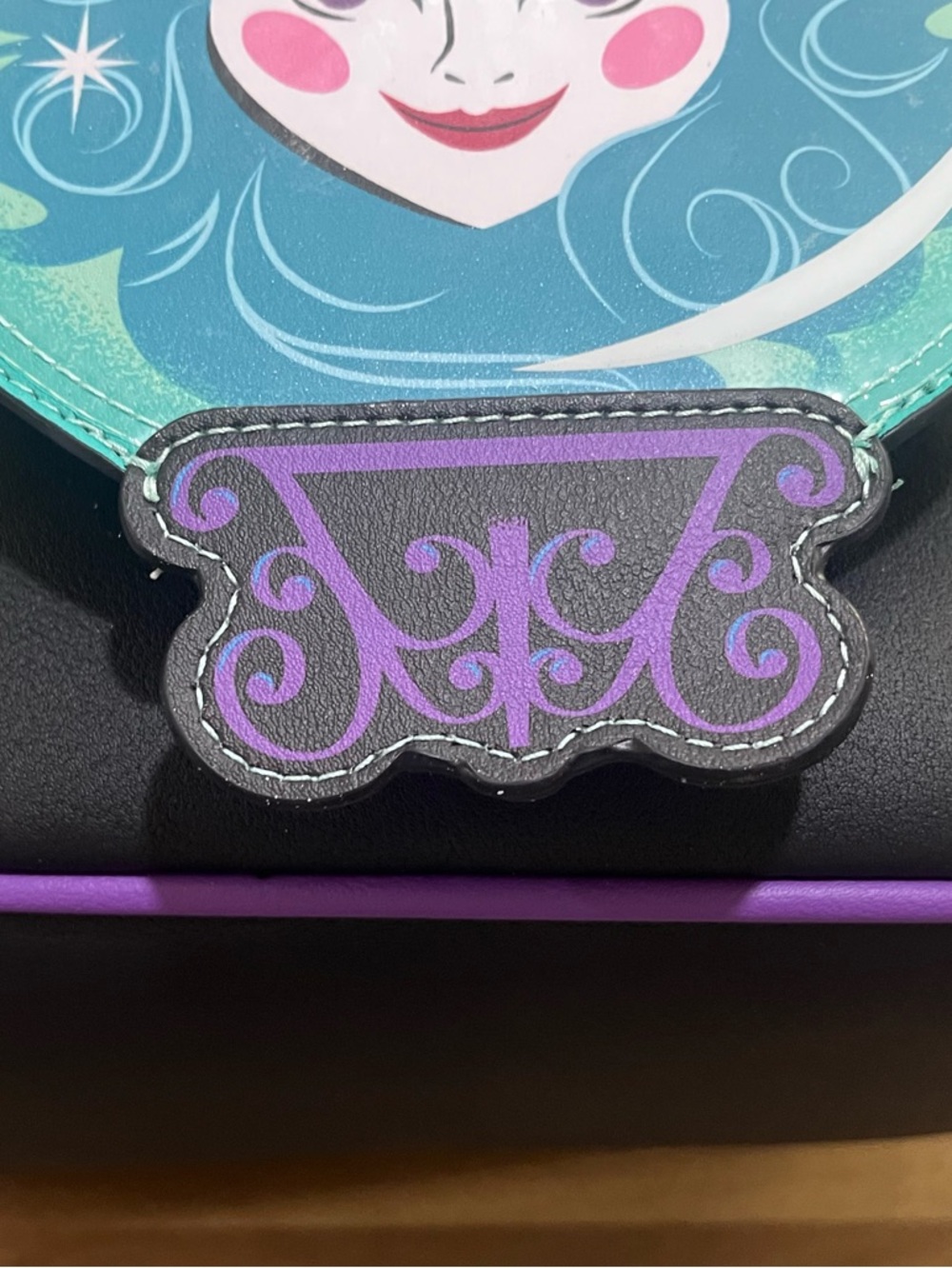 Loungefly Disney Parks Madame Leota Mini Backpack – The Haunted Mansion NWT - Picture 6 of 13